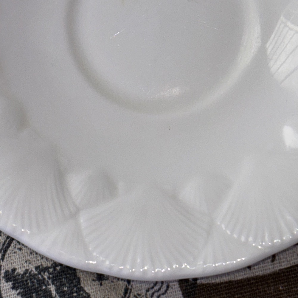 Coalport Oceanside White Saucer 5 1/2" Fine Bone China Made In England Shells - Picture 3 of 4